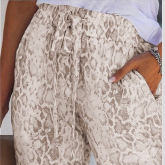 Sale Snake print pants - Picture 6 of 7